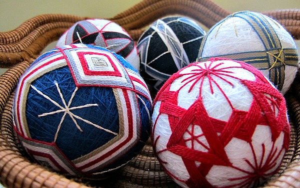 Temari con fiori Temari con fiori
